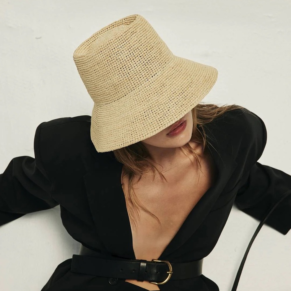 Janessa Leone Felix Bucket Hat Size Medium